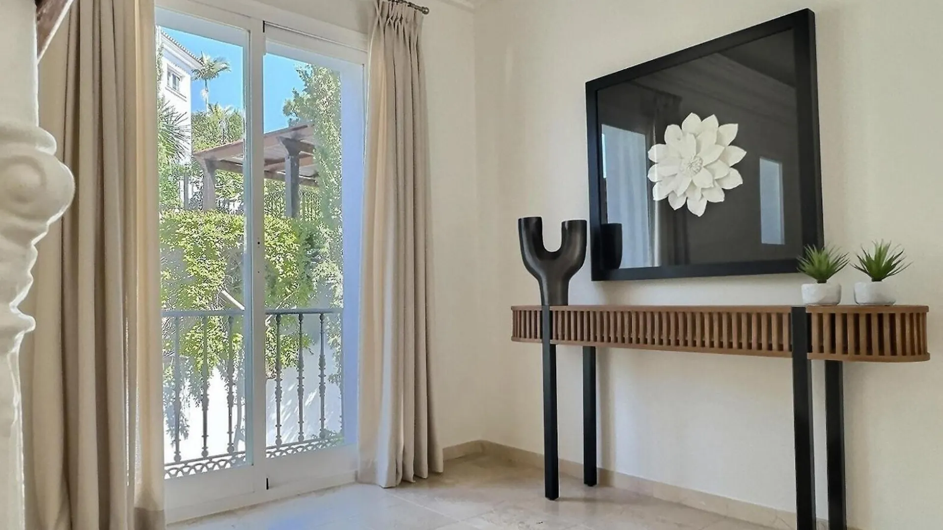 Fabulous 8-Bedroom Andalucian Family Villa With Panoramic Vistas Of La Concha Marbella San Pedro de Alcantara