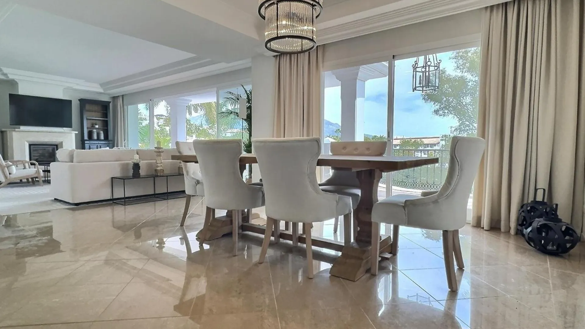 Fabulous 8-Bedroom Andalucian Family Villa With Panoramic Vistas Of La Concha Marbella San Pedro de Alcantara