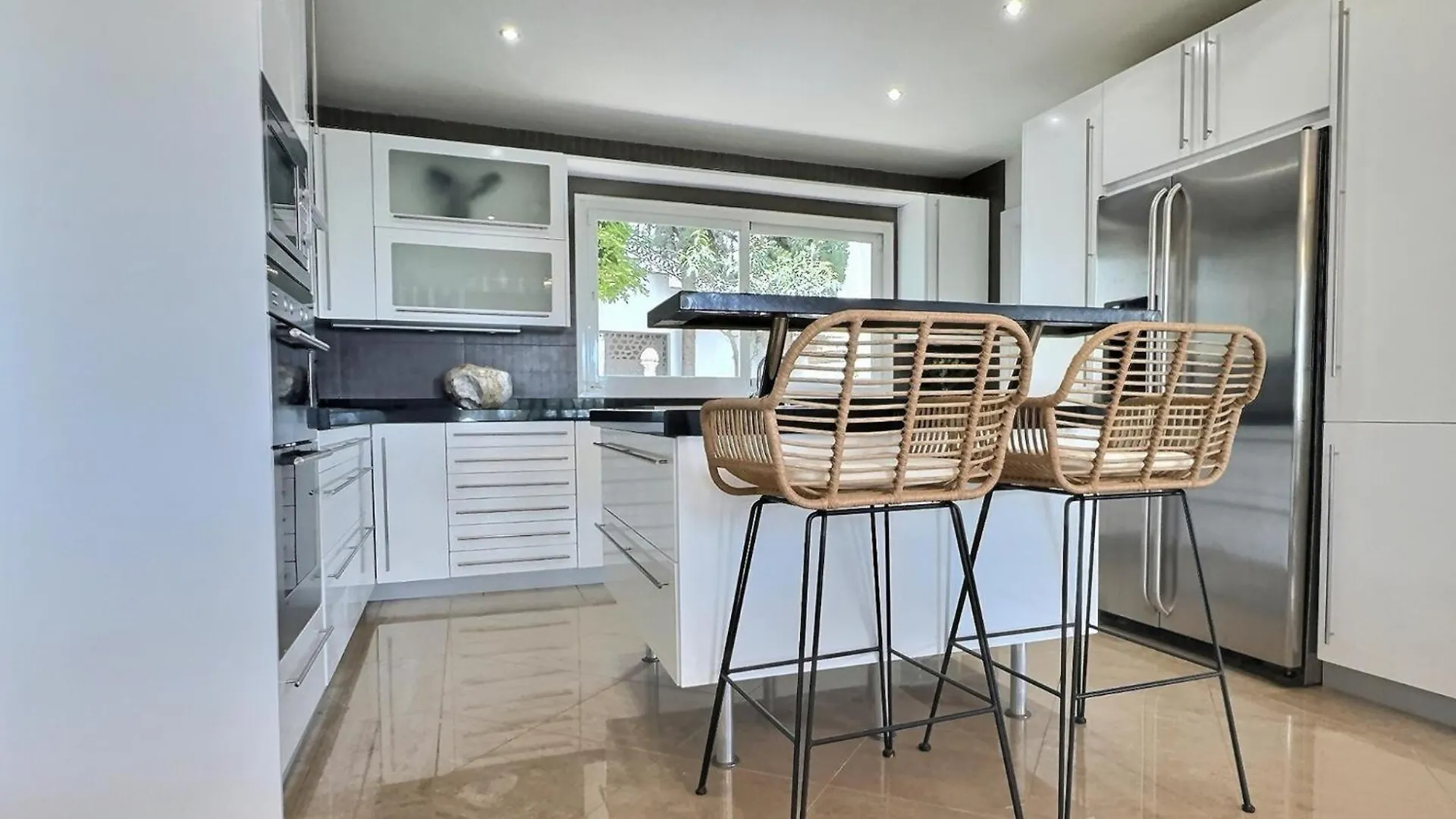 Fabulous 8-Bedroom Andalucian Family Villa With Panoramic Vistas Of La Concha Marbella San Pedro de Alcantara Spain