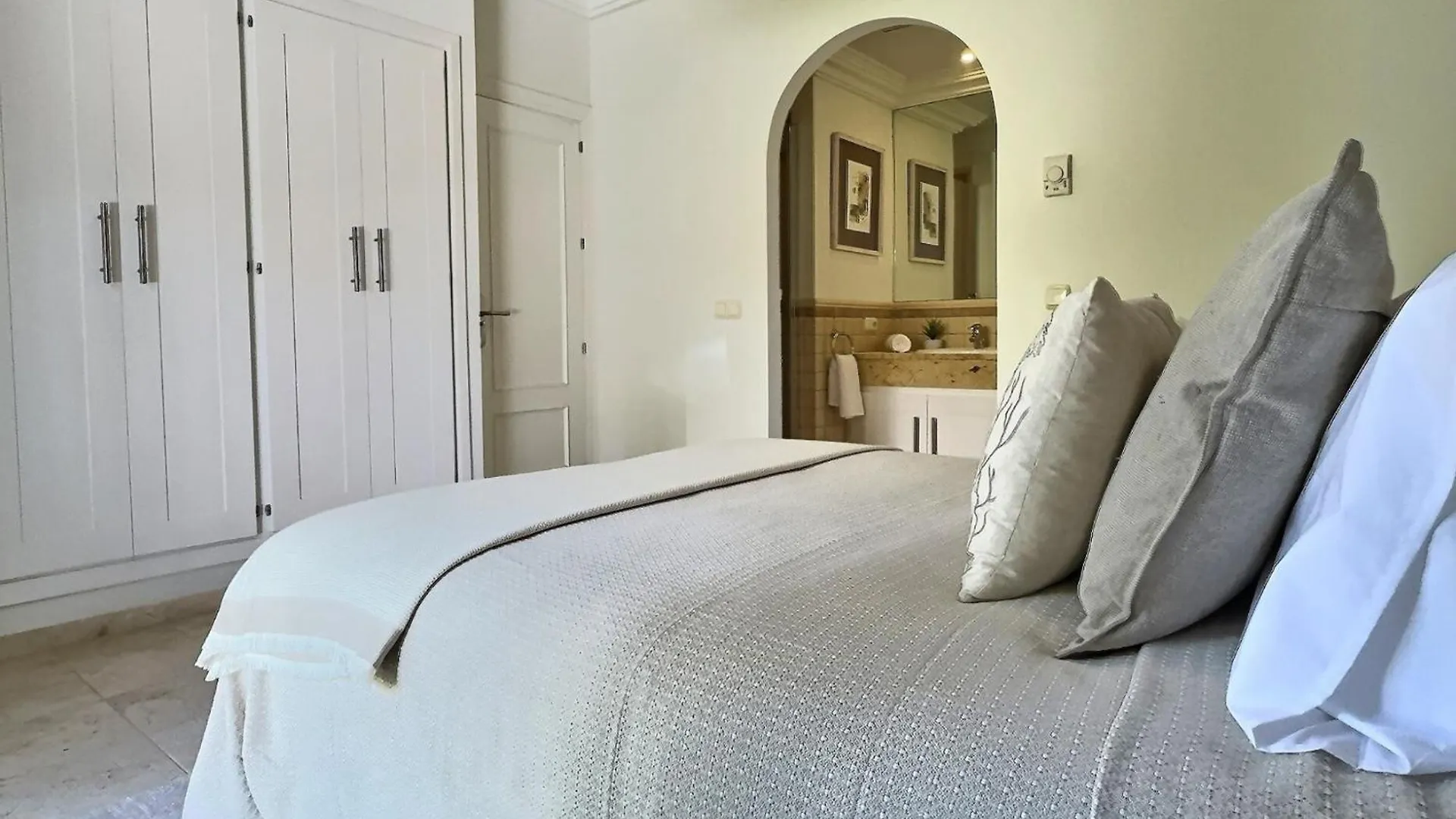 Fabulous 8-Bedroom Andalucian Family Villa With Panoramic Vistas Of La Concha Marbella San Pedro de Alcantara Spain