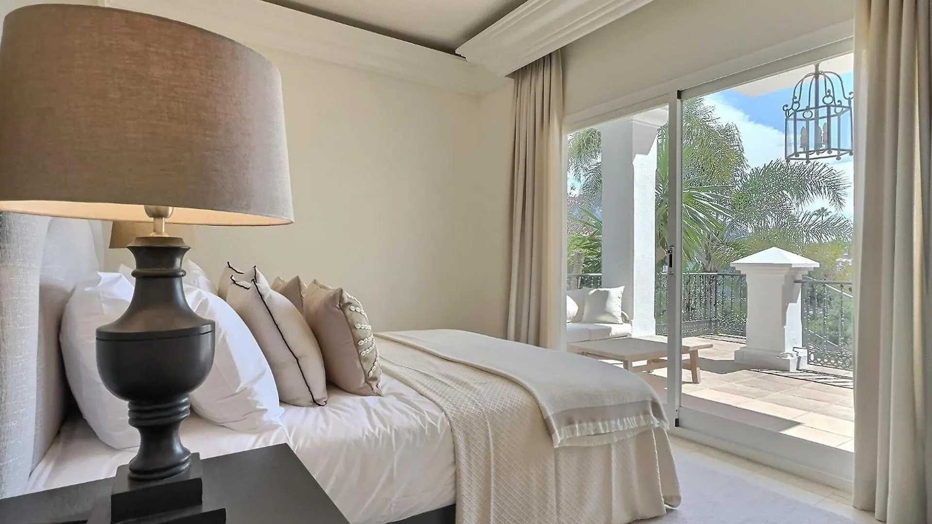 Fabulous 8-Bedroom Andalucian Family Villa With Panoramic Vistas Of La Concha Marbella San Pedro de Alcantara