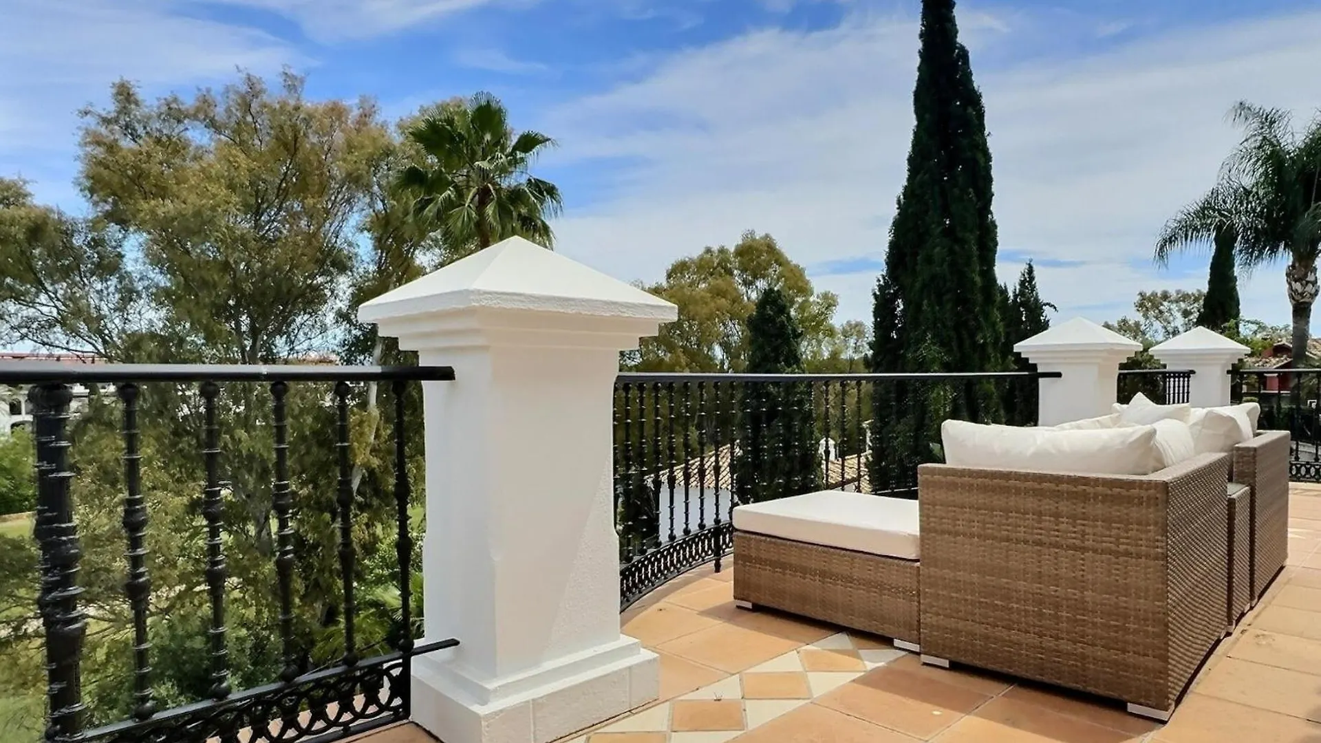 Fabulous 8-Bedroom Andalucian Family Villa With Panoramic Vistas Of La Concha Marbella San Pedro de Alcantara Spain